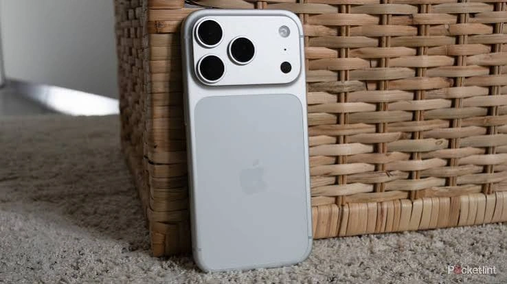 iPhone Rental 7 images 2026 09 20T095951.356